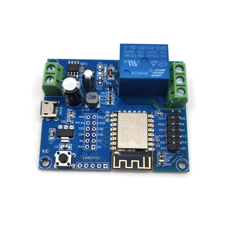 Modulo relè a canale singolo E - Esp8266 Relay Module recensione e prezzo